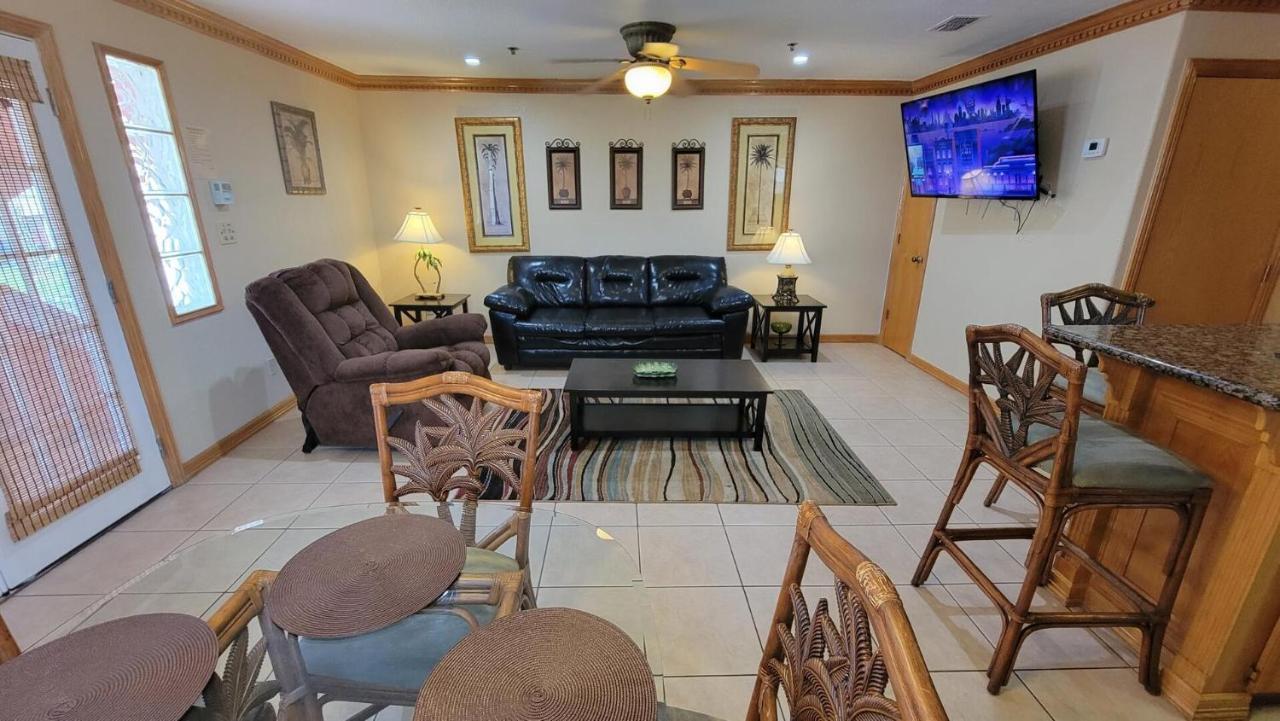 Cozy 2 Bedroom With Big Pool - Campeche Triplex Unit C Home South Padre Island Eksteriør billede