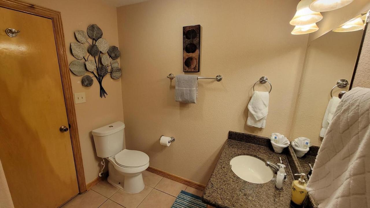 Cozy 2 Bedroom With Big Pool - Campeche Triplex Unit C Home South Padre Island Eksteriør billede