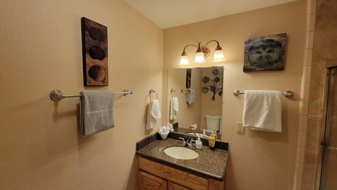 Cozy 2 Bedroom With Big Pool - Campeche Triplex Unit C Home South Padre Island Eksteriør billede